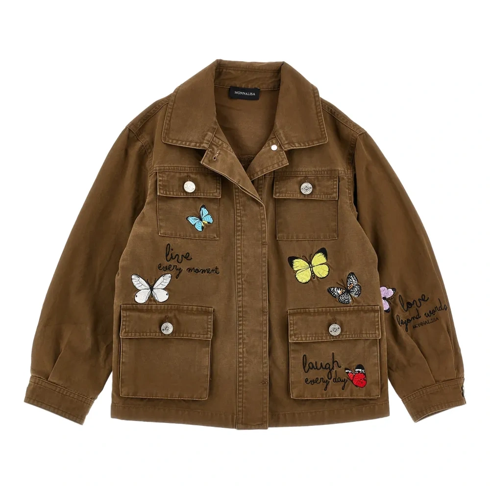 Куртка с аппликацией