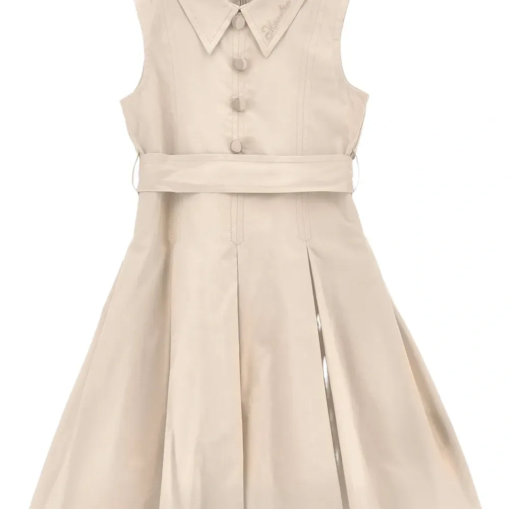 Платье с воротником поло