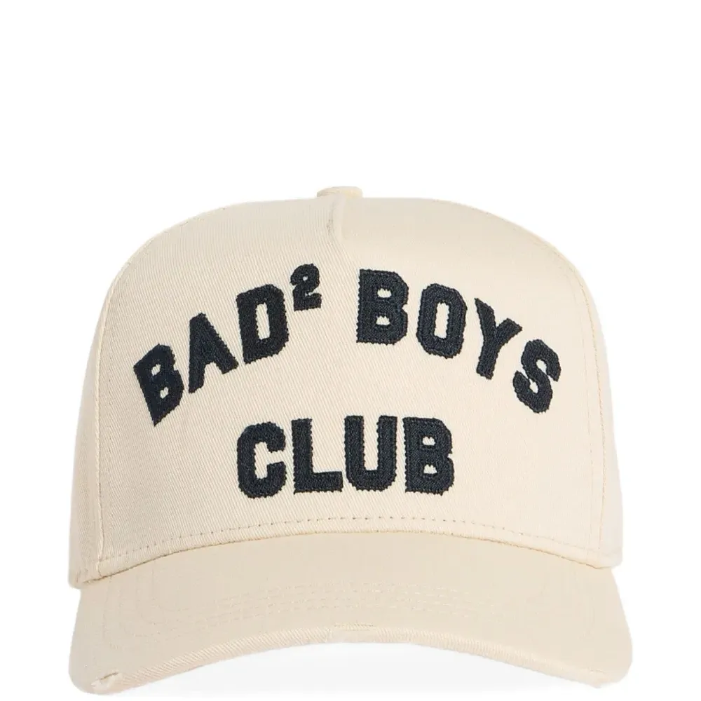 Бейсболка с вышитым текстом Бейсболка с вышитым текстом