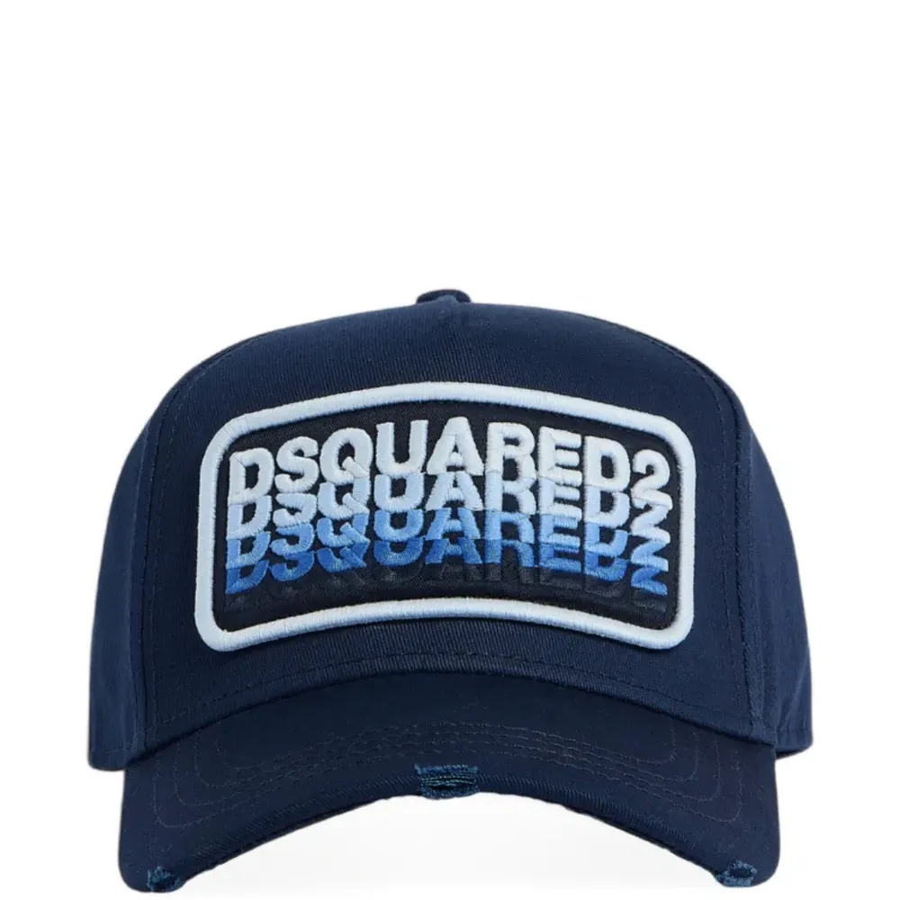 Бейсболка с вышитым логотипом Бейсболка с вышитым логотипом