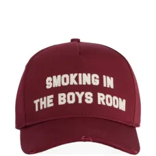 Бейсболка с вышитой надписью Бейсболка с вышитой надписью