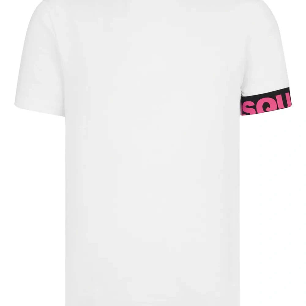 Футболка с логотипом