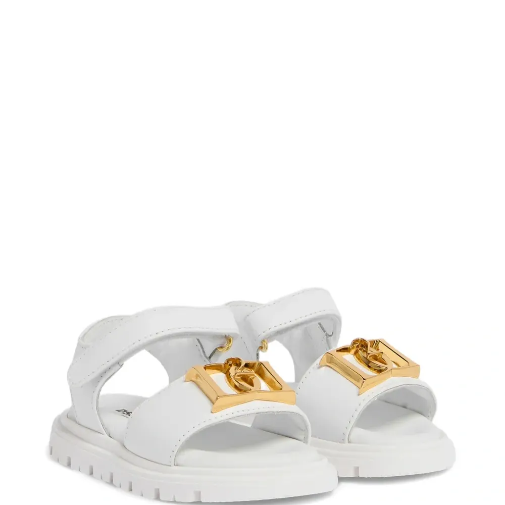 Босоножки с логотипом