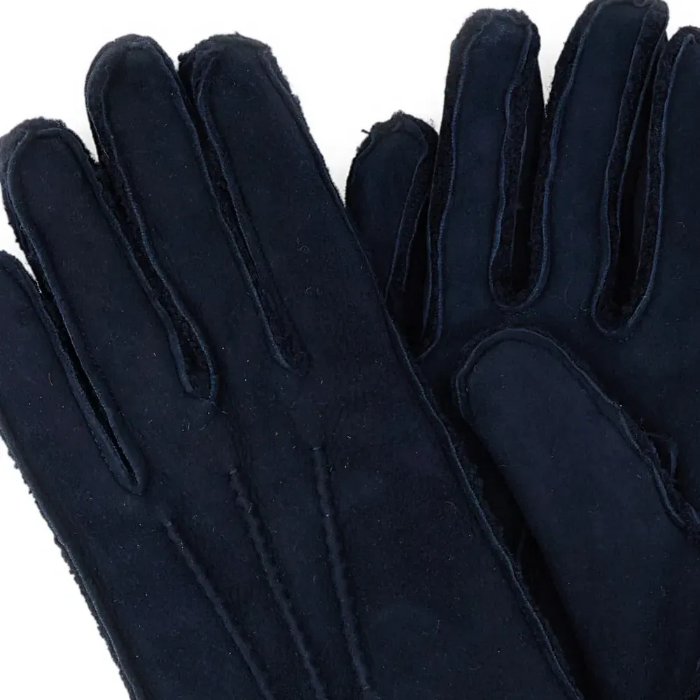 Перчатки с пятью пальцами Перчатки с пятью пальцами