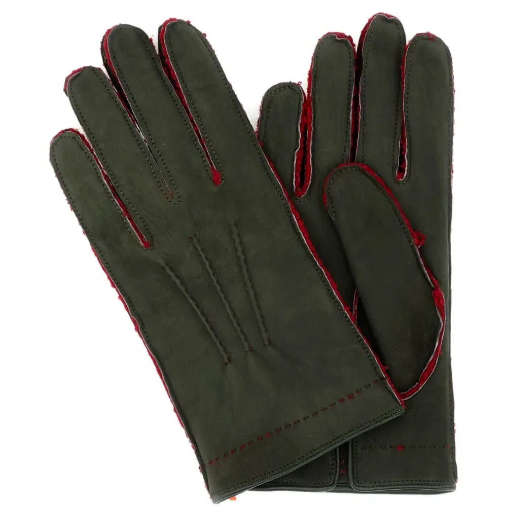 Перчатки с декоративной строчкой