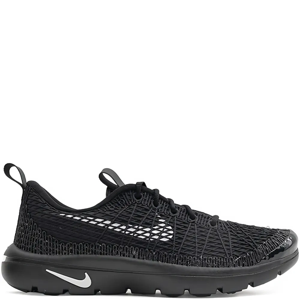 Кроссовки с логотипом из коллаборации с Comme des Garçons