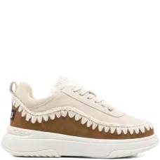 Кроссовки из овчины с отделкой строчкой