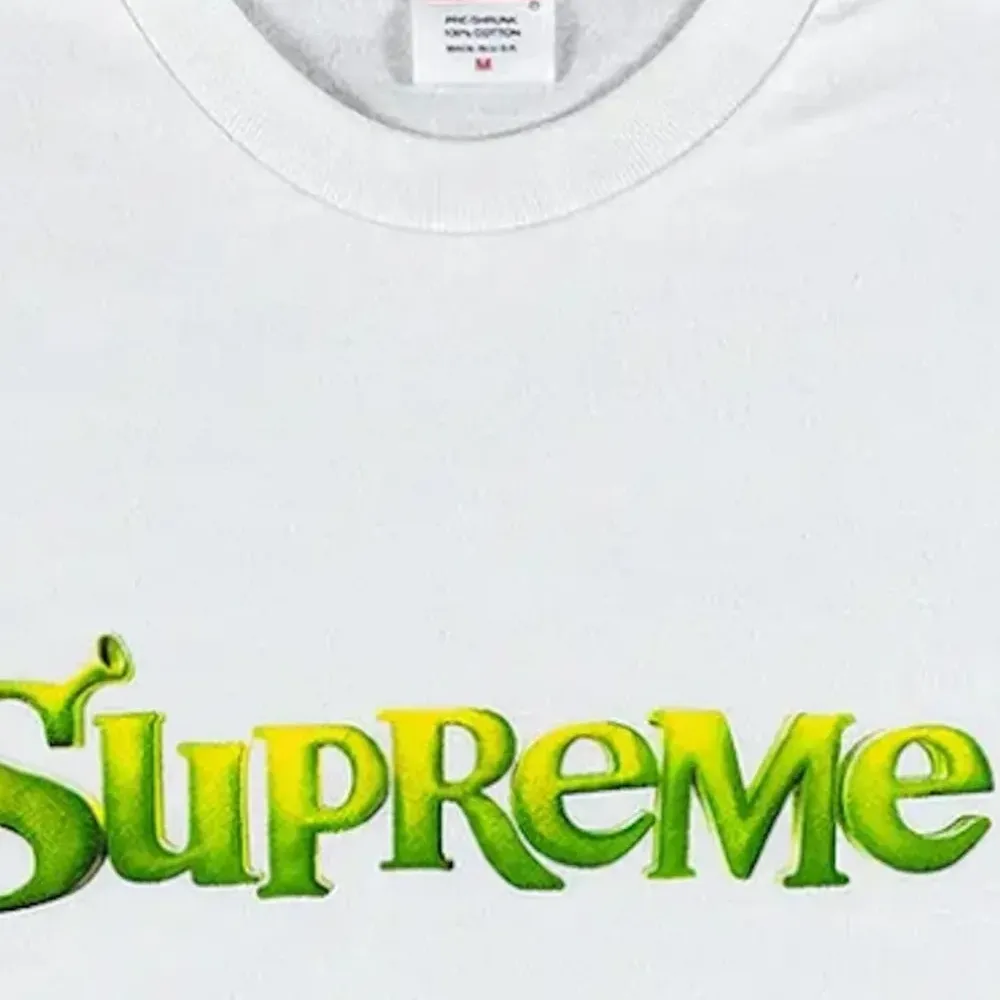 Футболка с логотипом