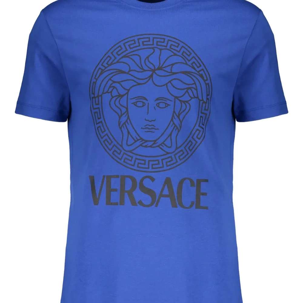 Футболка с логотипом