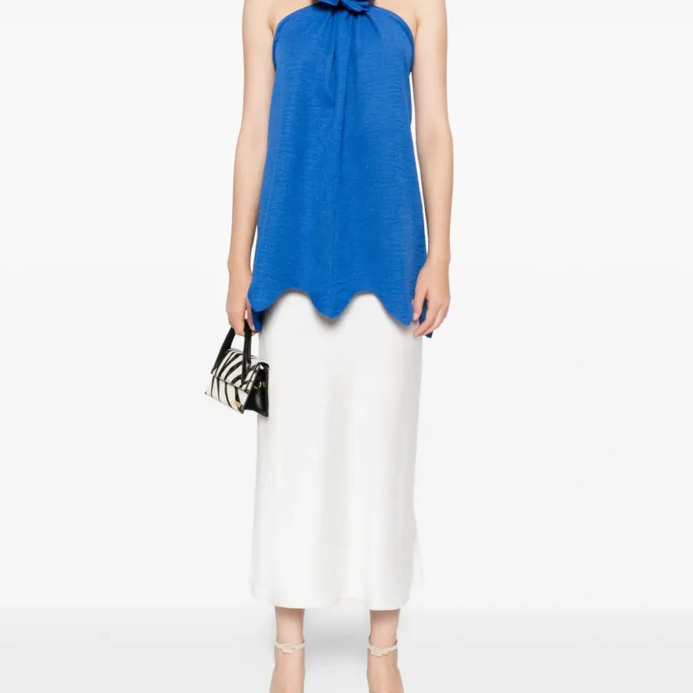 Блузка с цветочным декором