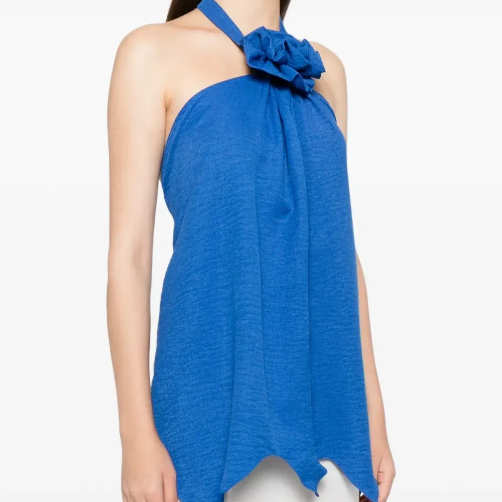 Блузка с цветочным декором