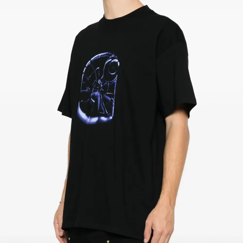 Футболка Shattered