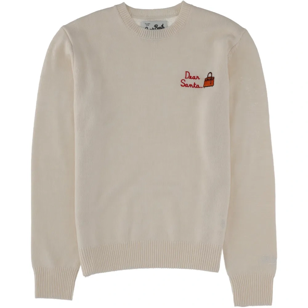 Свитер с вышитым рисунком