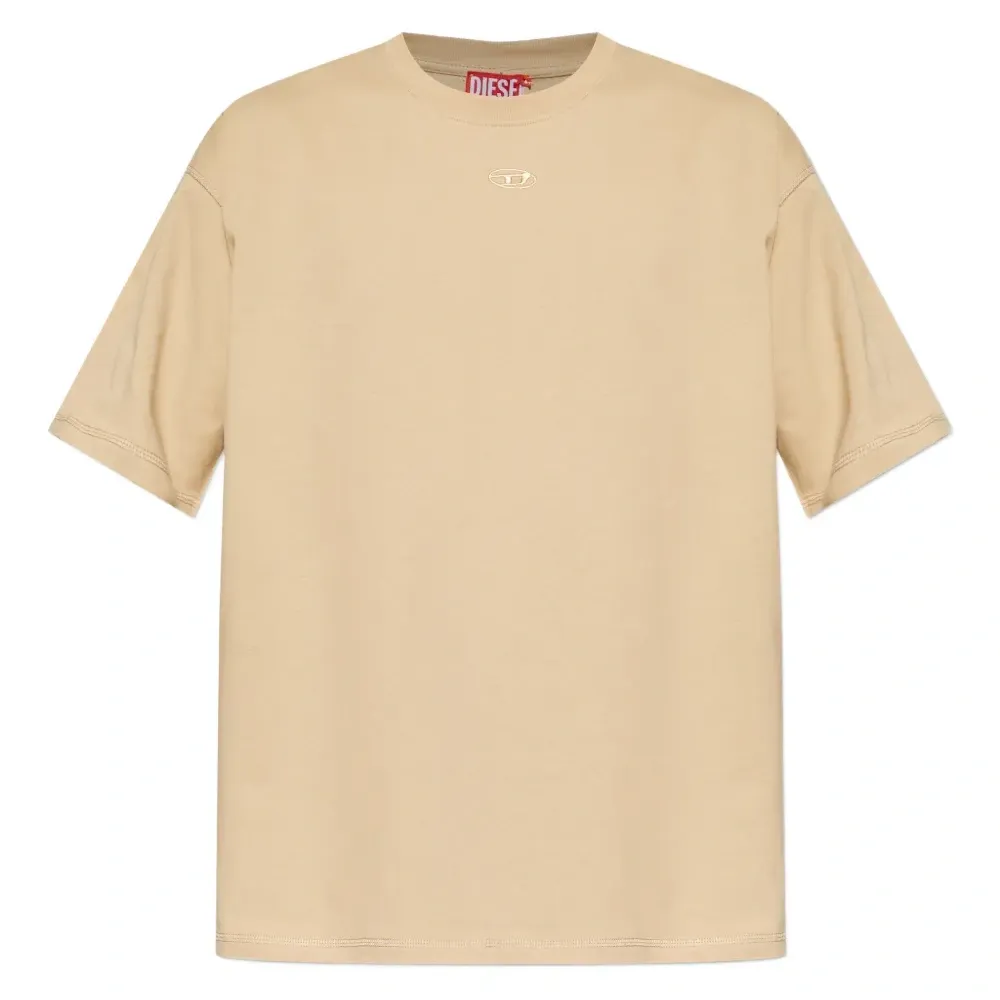 Футболка с логотипом