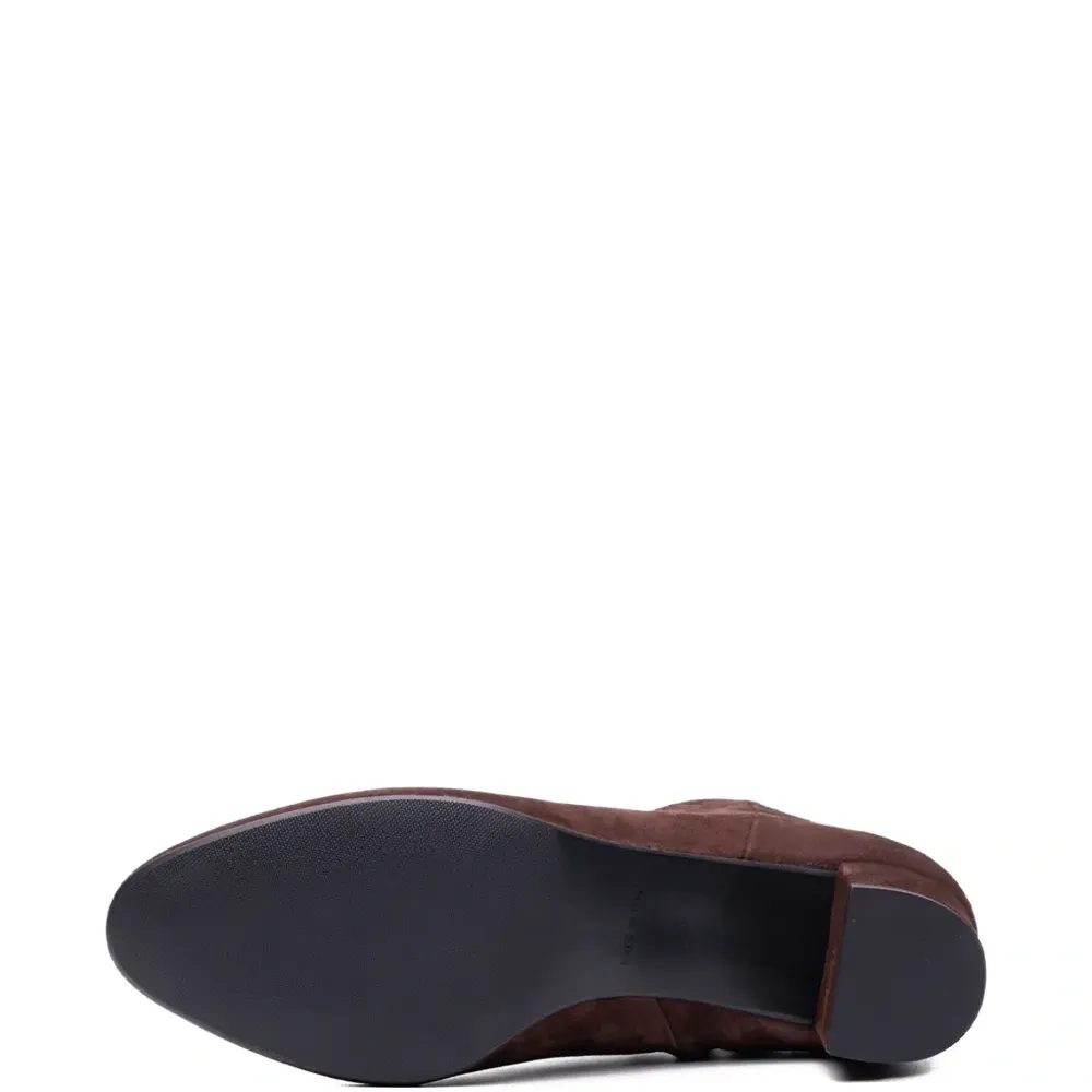 Ботильоны на блочном каблуке Ботильоны на блочном каблуке