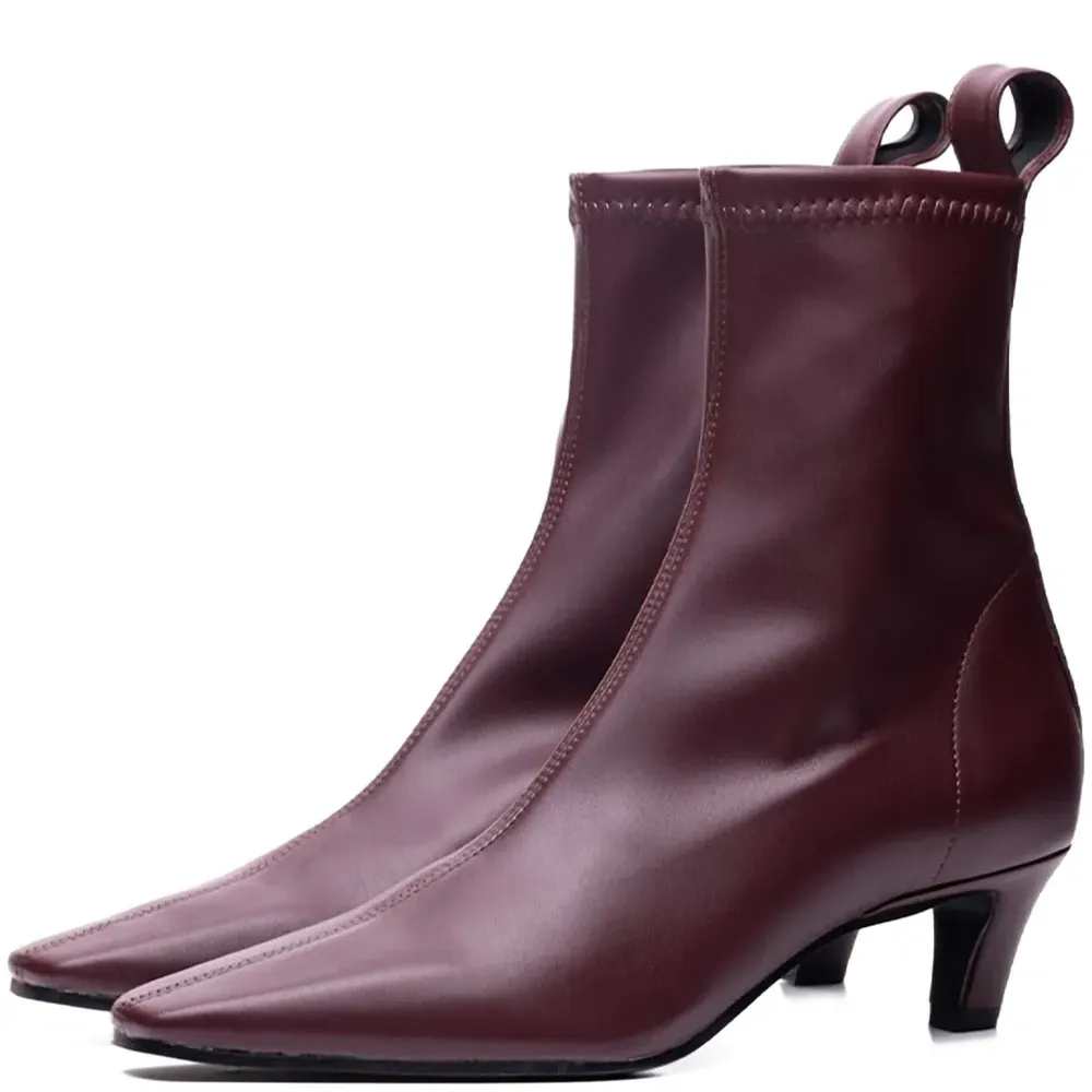 Ботинки с квадратным носком