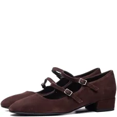 Туфли с пряжками