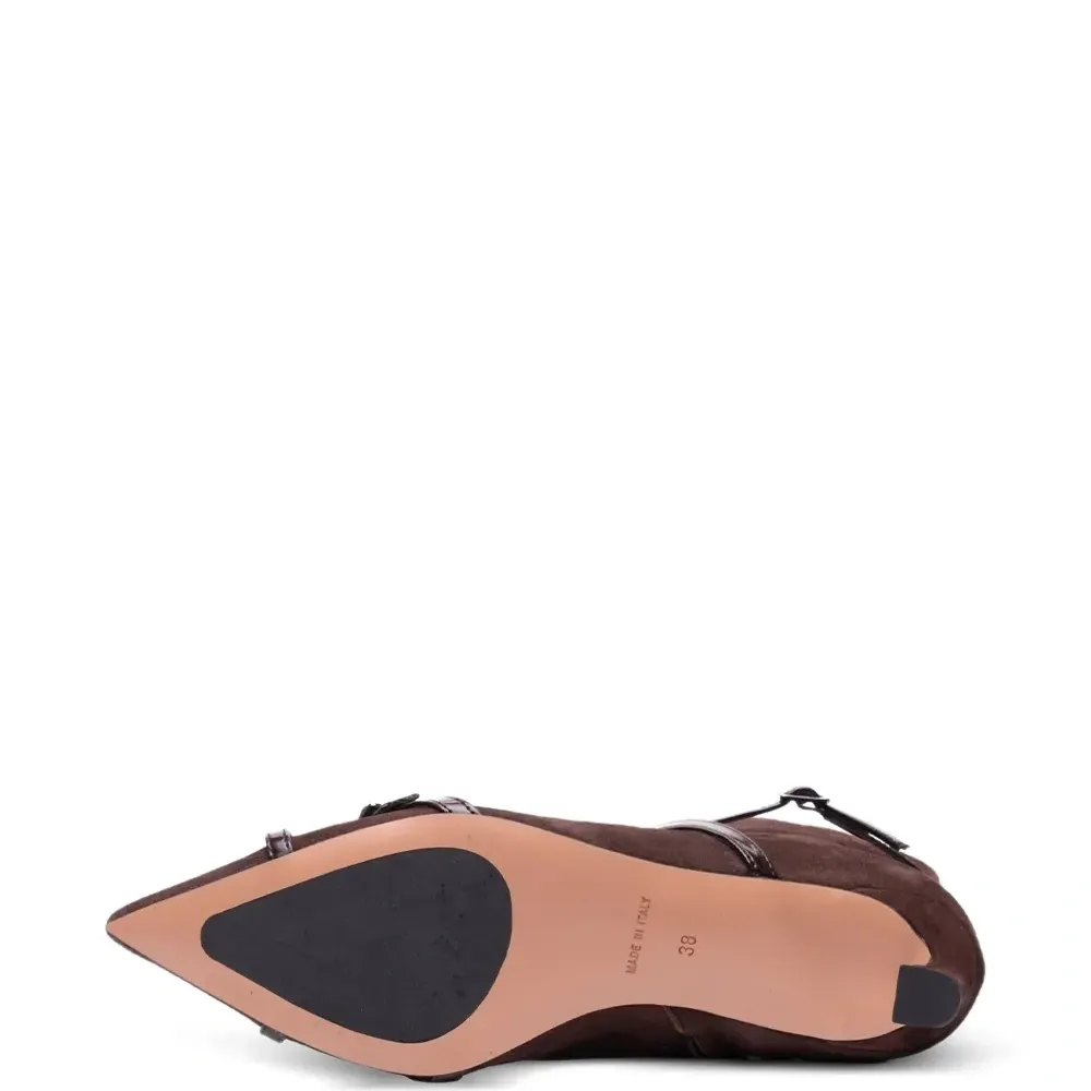 Ботинки с пряжками