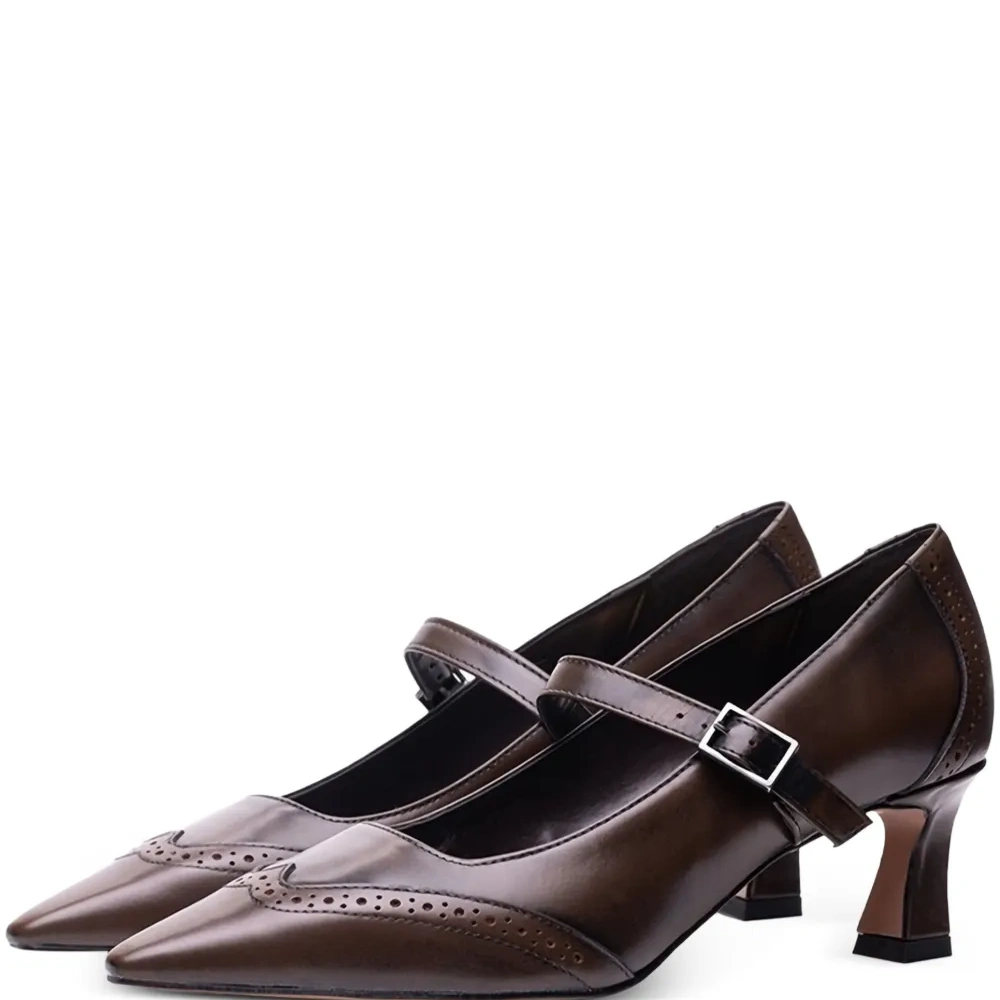 Туфли с пряжками