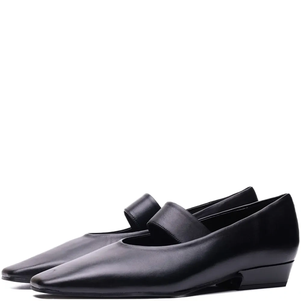 Туфли с ремешком