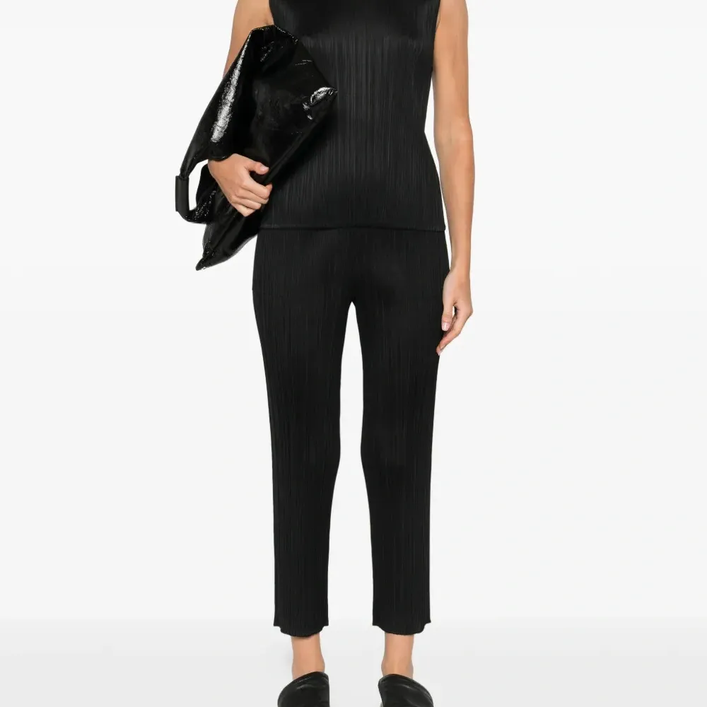 Безрукавка с плиссировкой Monthly Colors: Май