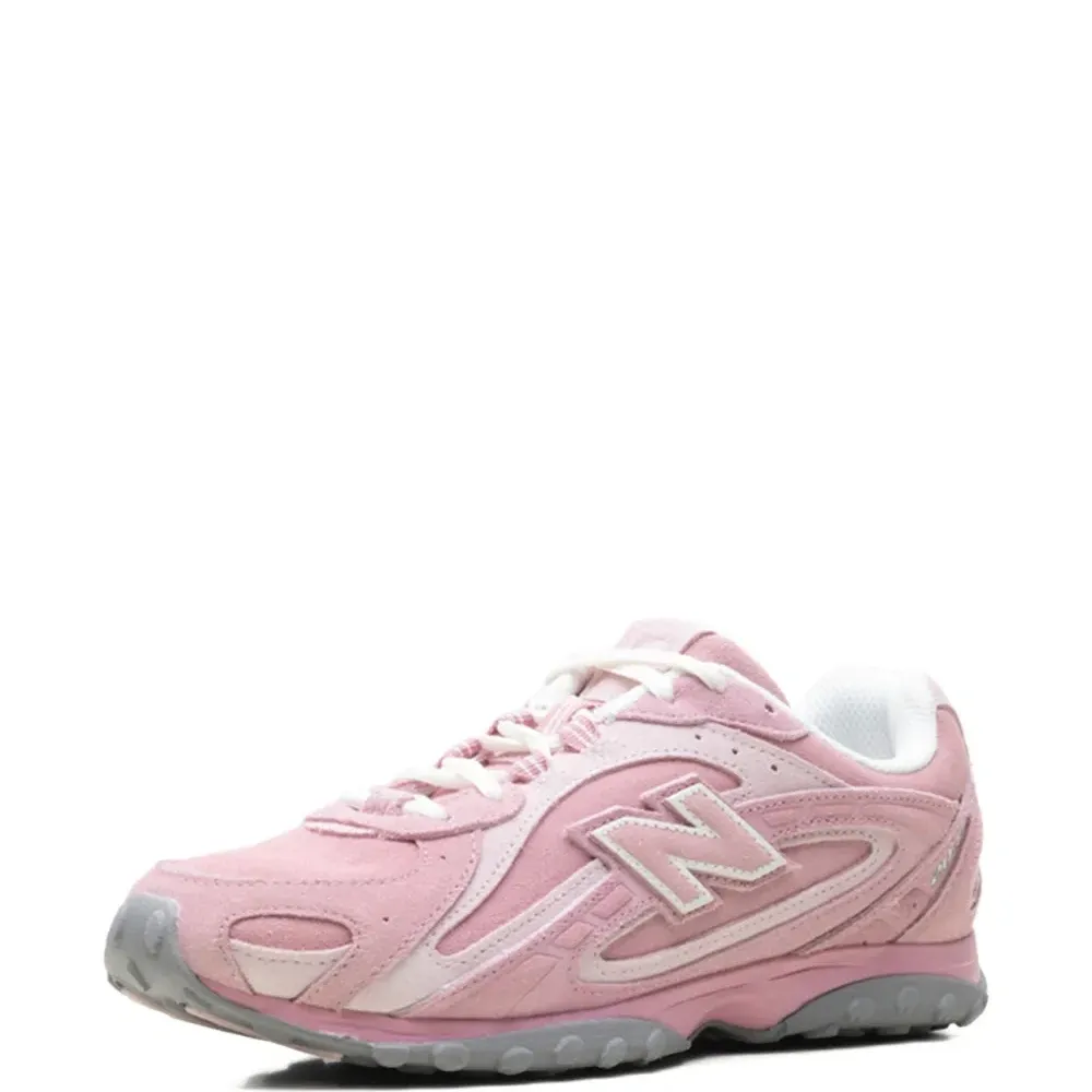 Кроссовки 204L