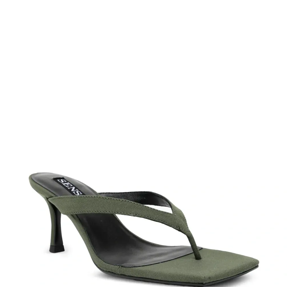 Босоножки Elvie 75