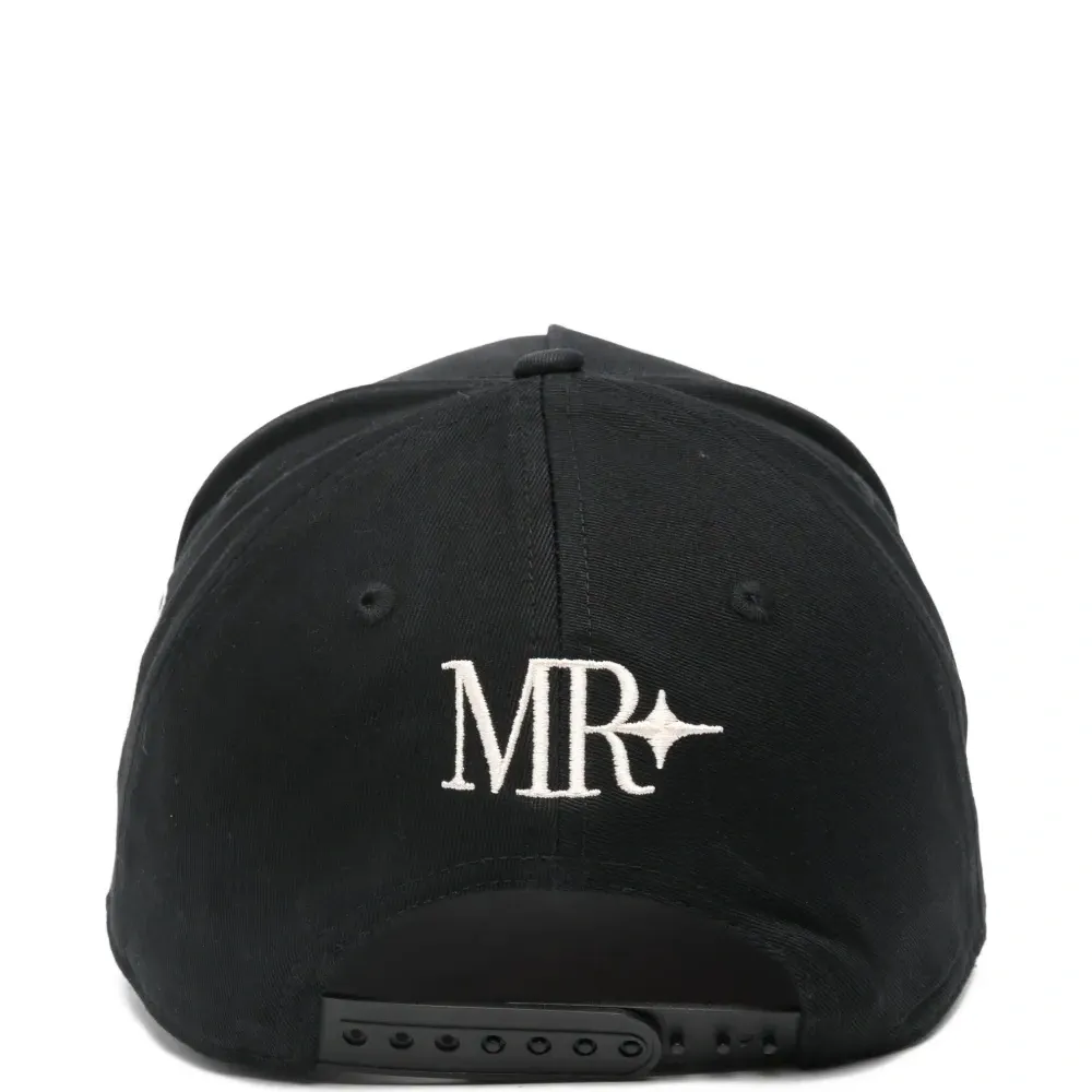 Бейсболка с вышивкой Cigarette Psychology