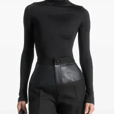 Топ Alea с длинными рукавами Топ Alea с длинными рукавами