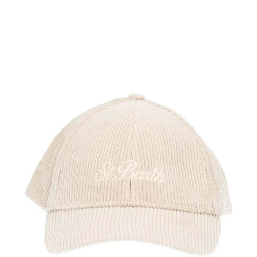 Бейсболка из вельвета с вышитым логотипом