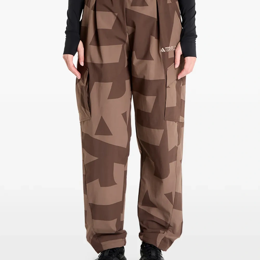 Спортивные брюки с принтом