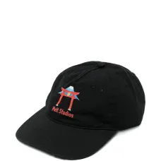 Кепка с принтом