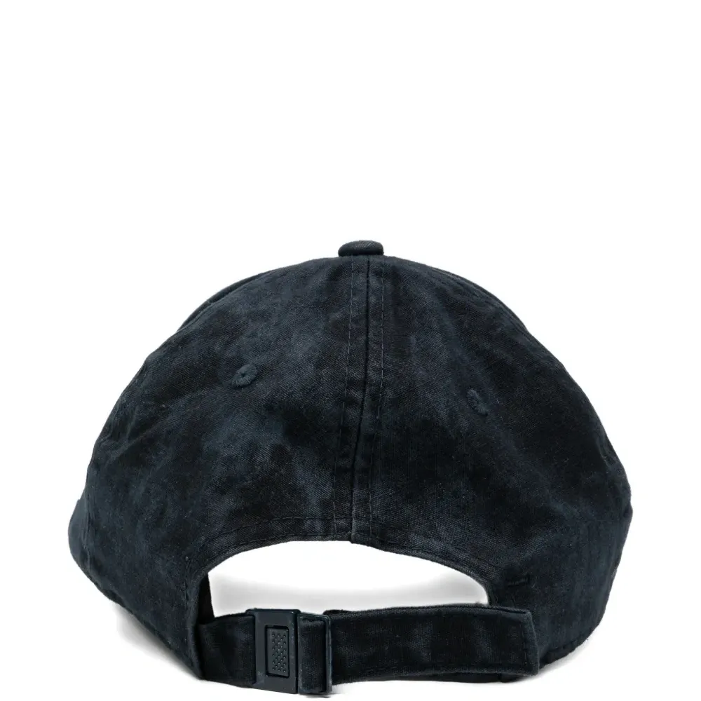 Бейсболка с логотипом