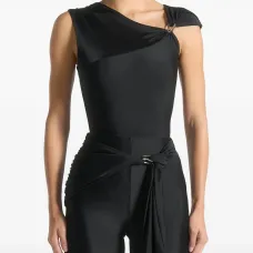 Боди с асимметричным вырезом