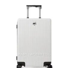 Дорожная сумка с тисненым логотипом