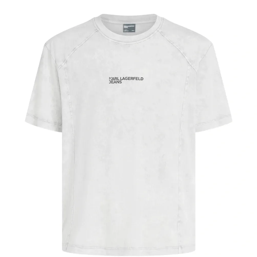 Футболка с круглым вырезом