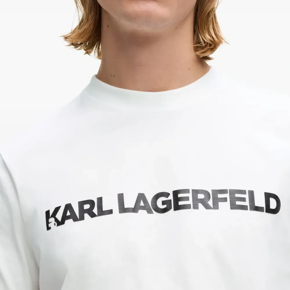 Футболка Essential с логотипом