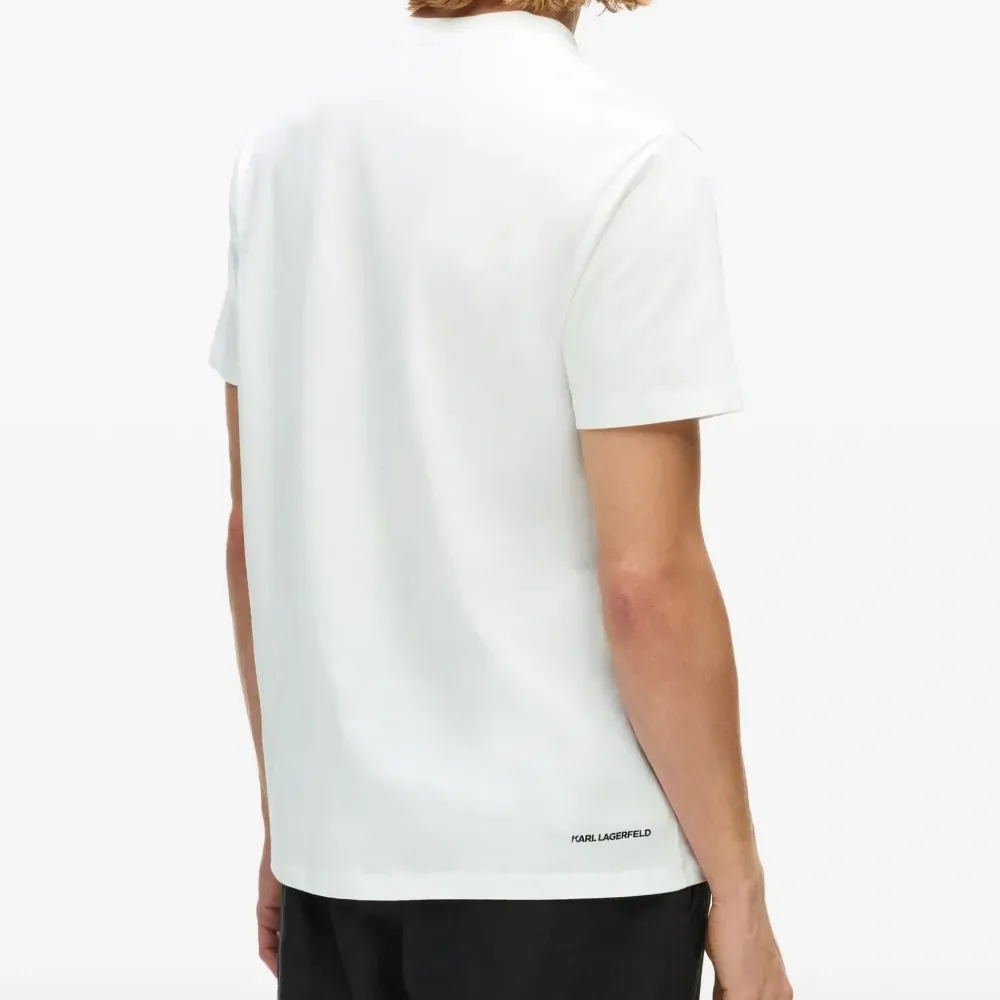 Футболка Essential с логотипом