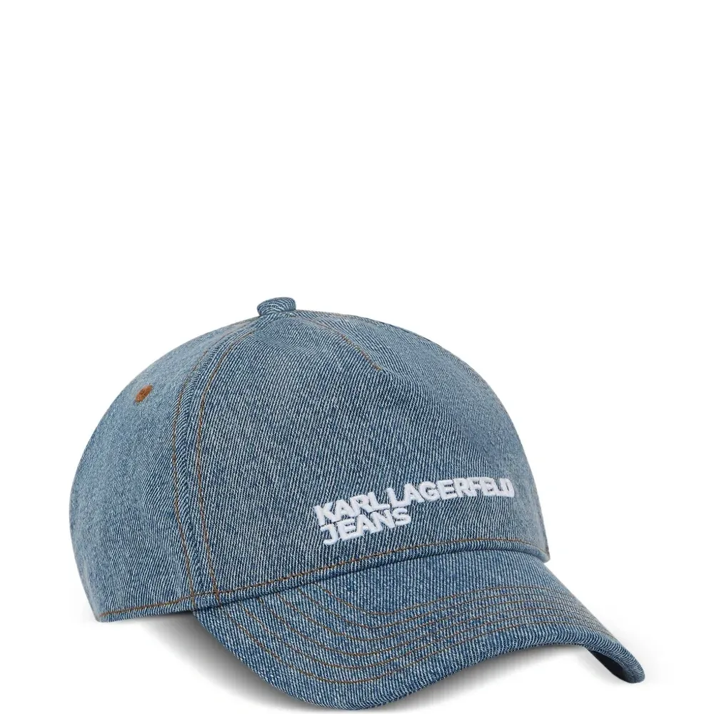 Кепка с регулируемой застежкой