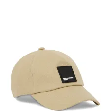 Кепка с логотипом