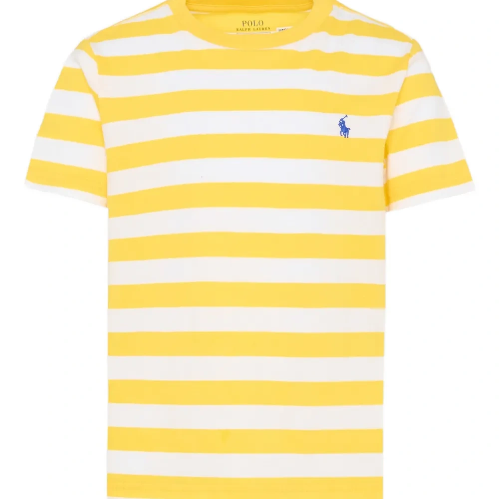 Футболка с короткими рукавами