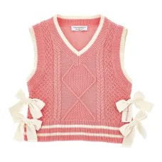 Жилет фактурной вязки с бантом