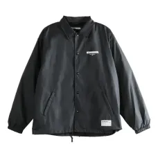 Пиджак с логотипом на пуговицах