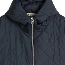 Стёганая куртка с капюшоном