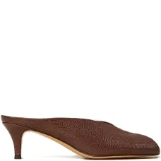 Босоножки с тиснением