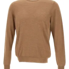 Топ с круглым вырезом