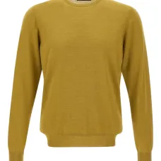 Топ с круглым вырезом