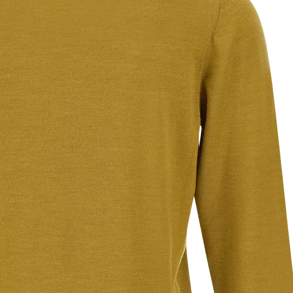 Топ с круглым вырезом