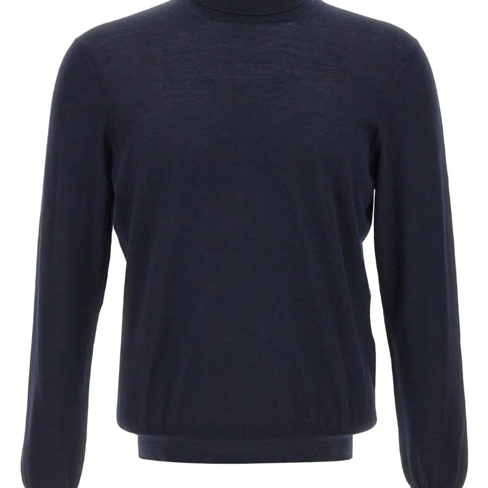 Свитер с воротником-стойкой