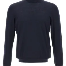 Свитер с воротником-стойкой